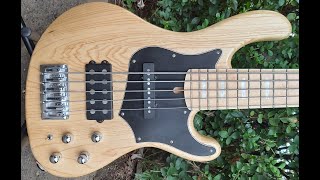 Video thumbnail for Cort GB 75 the really best buy bass guitar by Tóth Szabolcs