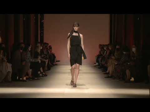 Aylah Peterson for Salvatore Ferragamo SS 2022 Milan Fashion Week september 25, 2021.