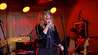 Nicole Atkins - "A Little Crazy" (Atkins/Isaak) [LIVE at Billsville]