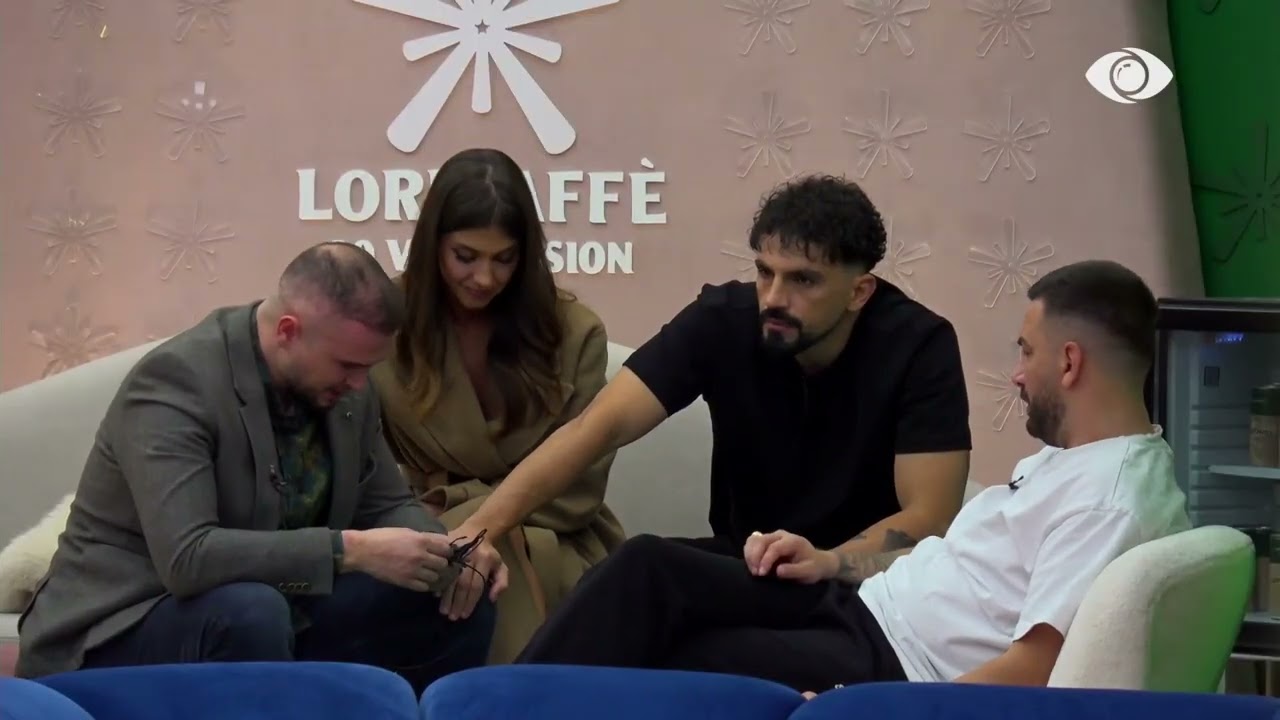 “I kam shpëtuar jetën…”/ Shkëlzeni përlotet teksa bisedon me banorët