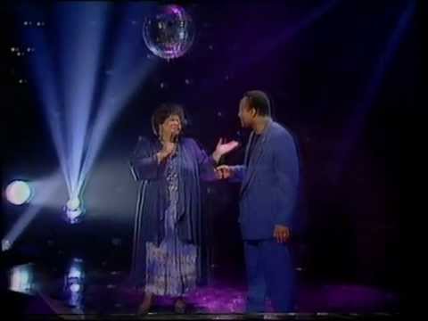download lagu mp3 mp4 Is George Benson Alive, download lagu Is George Benson Alive gratis, unduh video klip Is George Benson Alive