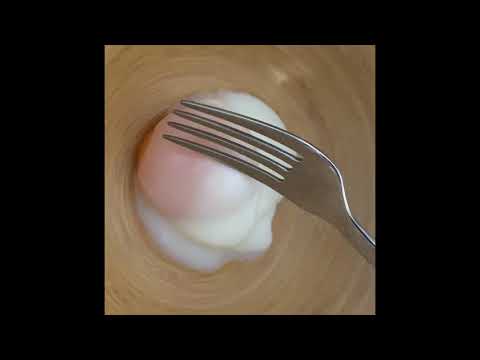 Pochiertes Ei aus der Mikrowelle schnell einfach kochen
