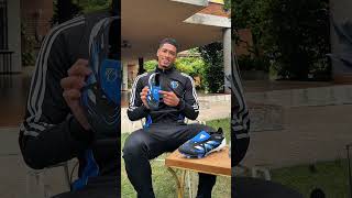 Download lagu Jude Bellingham meeting his new predator signature boots 🤩💙 #adidas #football #bellingham mp3