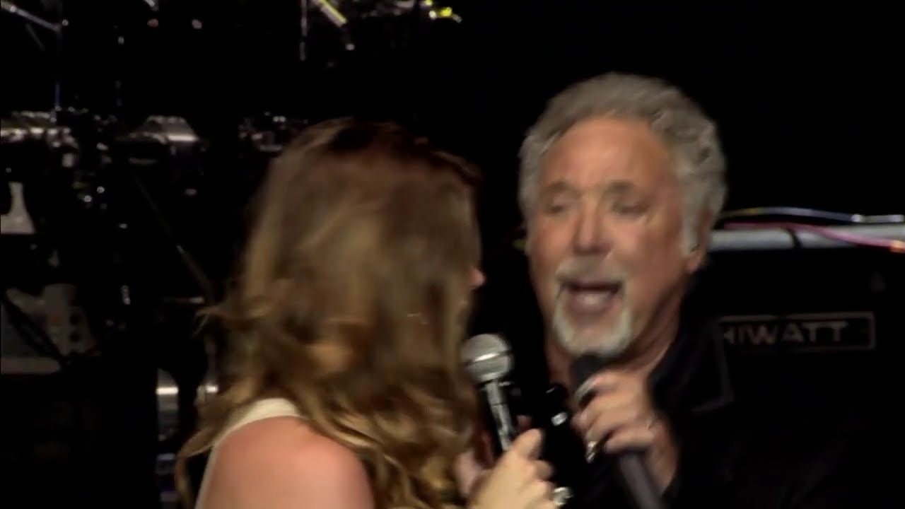 Joss Stone & Tom Jones - It's Your Thing