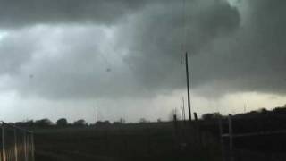 preview picture of video '3-26-09 near St. Jo, TX(Montague) - Time Lapse Supercell  and small weak tornado.'