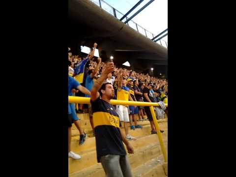 "La hinchada esta loca vamos boca junior" Barra: La 12 &bull; Club: Boca Juniors