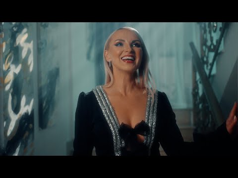 Lena Miclaus - Copilul meu, scump și drag - ( Official video)