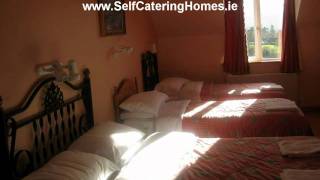 preview picture of video 'Ballaugh House Self Catering Killarney Kerry Ireland'