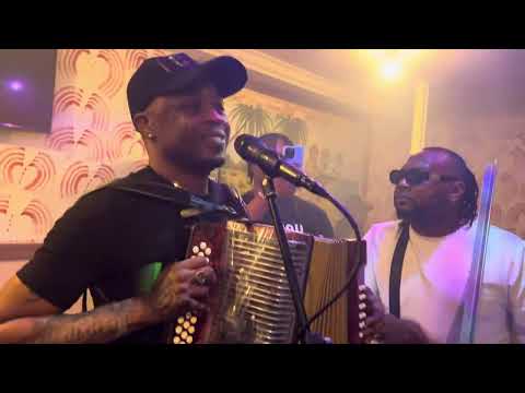 12Minutos d Cotxi pó com Tiu d Code