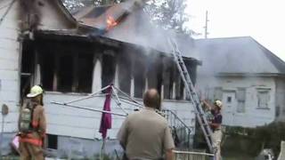 preview picture of video '24 Aug 10 405 Washington st  Red Oak Fire.'