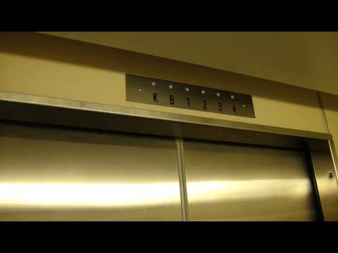 Crappy KONE Elevator, HissCentralen Upg @ Drottninggatan 14, Örebro