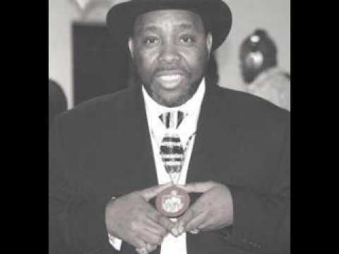 Mikey Jarret - Meter Made