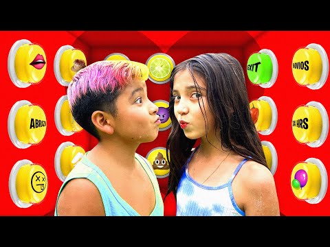 100 MYSTERY BUTTONS, ONLY 1 TO ESCAPE *decide the challenge*