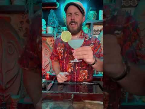 Lean how to make a classic daiquiri in under a minute #shorts