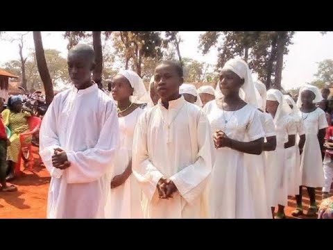 SHUKURUNI MUNGU KWANI NDIYE MWEMA LYRICS CATHOLIC SONG