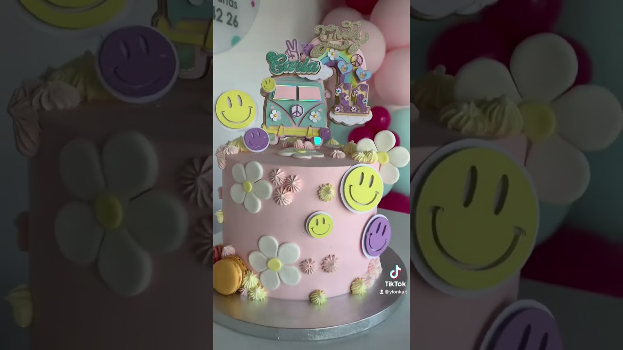 Groovy cake / hippie cake