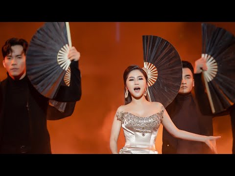 LK Trên Đỉnh Phù Vân + Tâm Hồn Của Đá (Live ) | Hương Tràm | Liveshow Hộp Thư Số 1