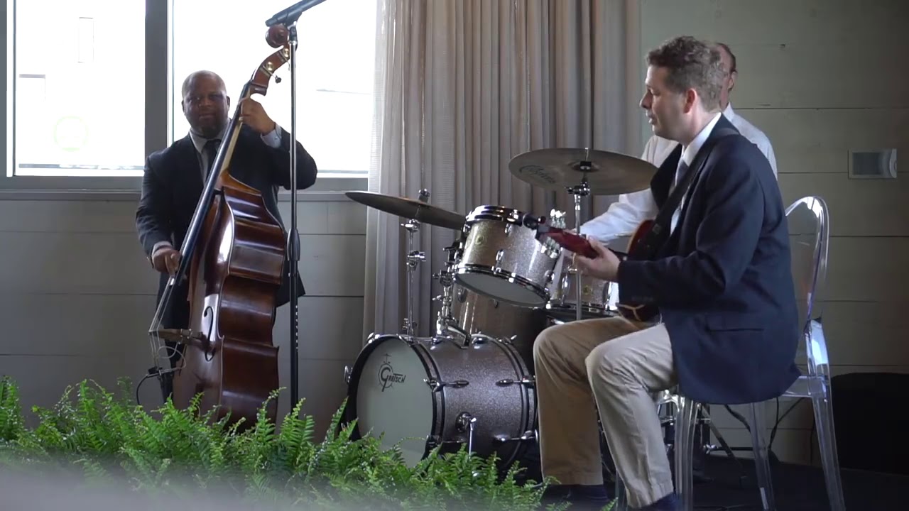 Promotional video thumbnail 1 for Adam Knight Jazz Trio/Quartet