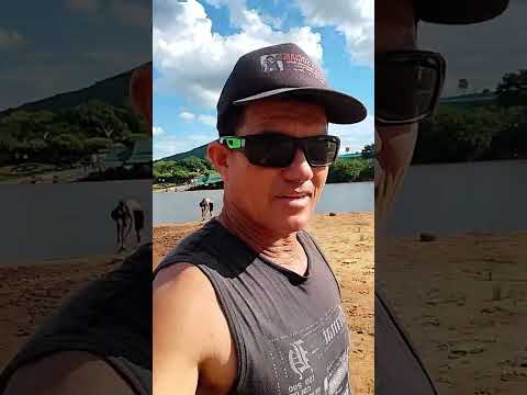 Éu mostrando as belezas do rio Araguaia Aragarças Goiás 