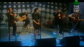 Download lagu The Corrs - Only When I Sleep - VH1 mp3 Download lagu The Corrs - Only When I Sleep - VH1 mp3