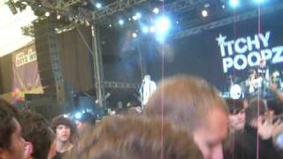 Itchy Poopzkid - Another Song The DJ&#39;s Hate live Two Days A Week 09 Wall of Death