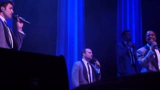 Straight No Chaser -- Hark the Herald Angels Sing / Angels We Have Heard on High, 12/9 Chicago