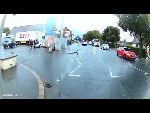 Almost hit by driver of AO12 AYH. Person in UFZ 3529 also thinks it's ok to drive on the pavement