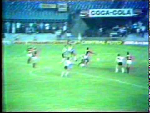 Vasco 4 x 0 Flamengo 1985