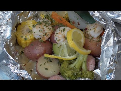 How to make the best South Carolina Stew/ Shrimps and Veggies. Ep 171