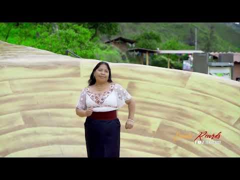 Solista Estrellita :Kunan Punllapi