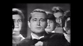 Perry Como &amp; The Wellesley Chapel Choir Live - My Favorite Things