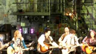 Billie Joe Armstrong, Curtain Call, "Time of Your Life", American Idiot, 9/30/10