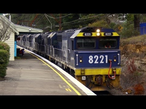 Quad 82 Class locomotives at Medlow Bath - Australian Trains, New South Wales