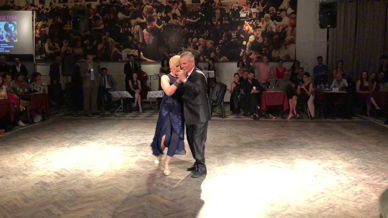 Video thumbnail for Silvia y Alfredo Alonso en Salón Canning  11 de  Diciembre 2018