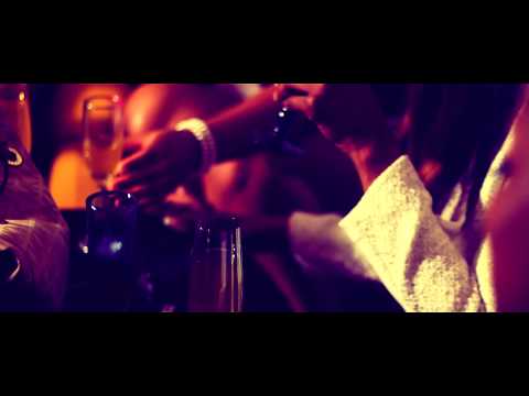 Memphis Cam - Niecy Nash [Official Video]