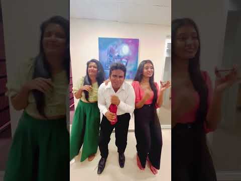 Tag the Aggala Bole in your office!Listen now❤️‍🔥Aggala Bole ( අග්ගල බෝලෙ) - Tehan Perera