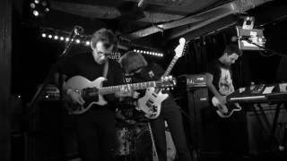 Menace Beach perform 'Drop Outs' LIVE - #JagerCurtainCall