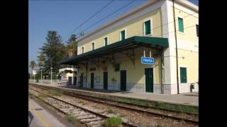 preview picture of video 'Annunci alla Stazione di Tropea'