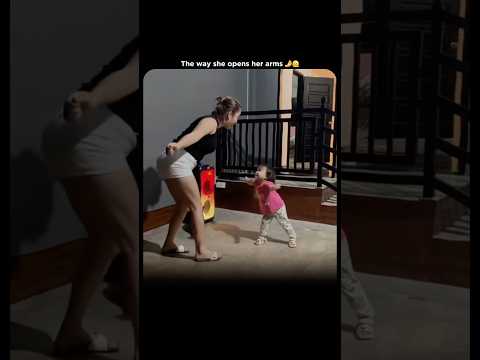 Waka Waka - Mom & Daughter Twinning is always no. 1 🤗❤️#shorts #dance #lyricsdekh01