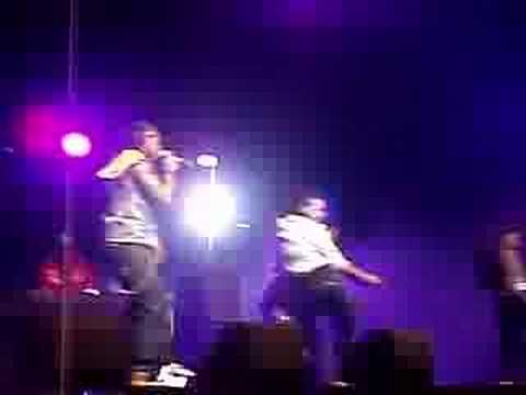 DZRT ao vivo no Pavilhao Atlantico -Angelico c as Just Girls