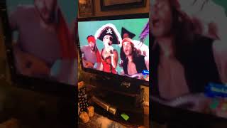 Pink singing we’ve got scurvy on SpongeBob Squarepants show.