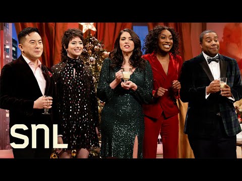 Blocking It Out for Christmas Cold Open - SNL