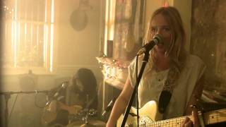 Lissie - When I&#39;m Alone (Live)