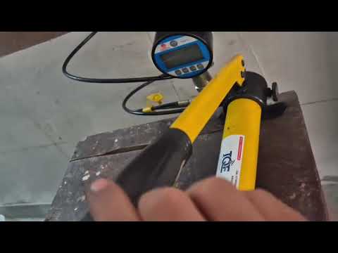 Pulloff Adhesion Tester