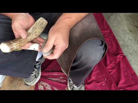 Flintknapping a Flint Ridge biface 2/6