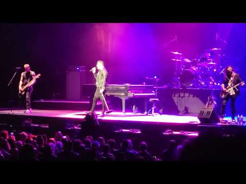 Marc Martel & UQC - Seven Seas of Rye / Bicycle Race - Mohegan Sun Casino - 12/30/21