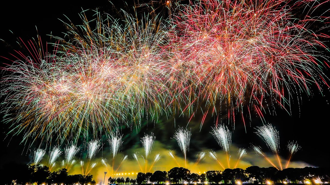 Pakistan’s Biggest National Day Fireworks Spectacle