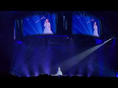 First Love - Utada Hikaru [covered by Ink Waruntorn] at 4QueensConcert