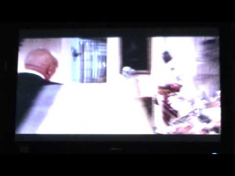 Annie breaks Mr.Warbucks leg