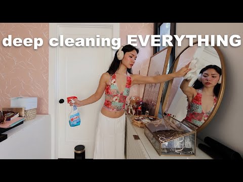 deep cleaning EVERY inch of my room (day 6 of becoming a clean girl: year 2)
